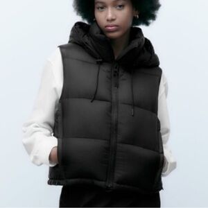 Zara Hooded Puffer Vest Black Size Small